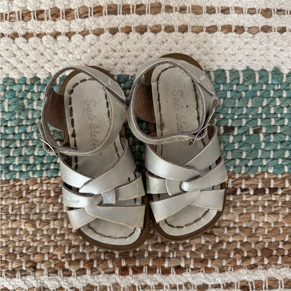 salt water little girls sandal
